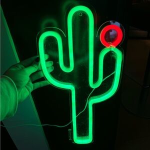 Neon Cactus Light Sign